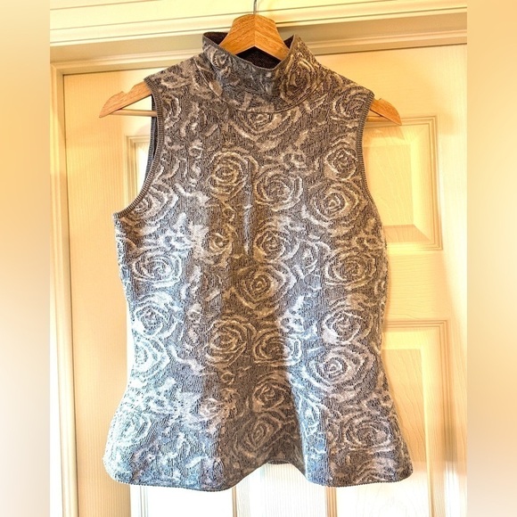 White House Black Market Sleeveless Rose Jacquard Peplum Top - Picture 6 of 9